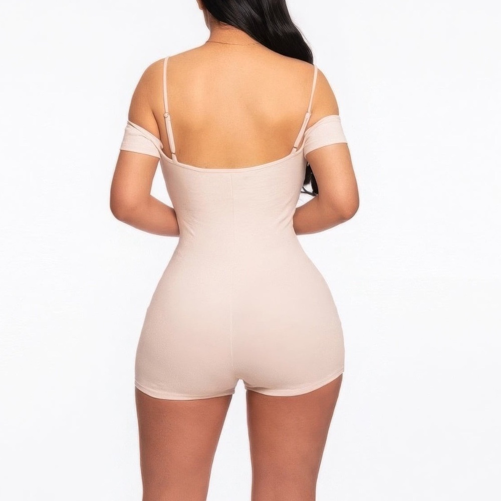 Infinity Off-shoulder Rompers - Picture 4 of 4